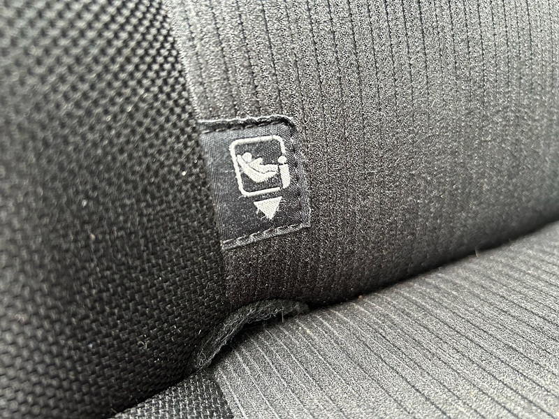 Toyota D-4D Invincible Pickup 2.4 Manual Diesel Pickup Manual Diesel