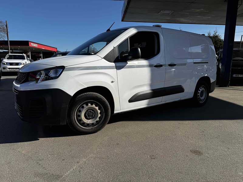 Peugeot BlueHDi 950 S Panel Van 1.5 Manual Diesel Panel Van Manual Diesel Panel Van Manual Diesel