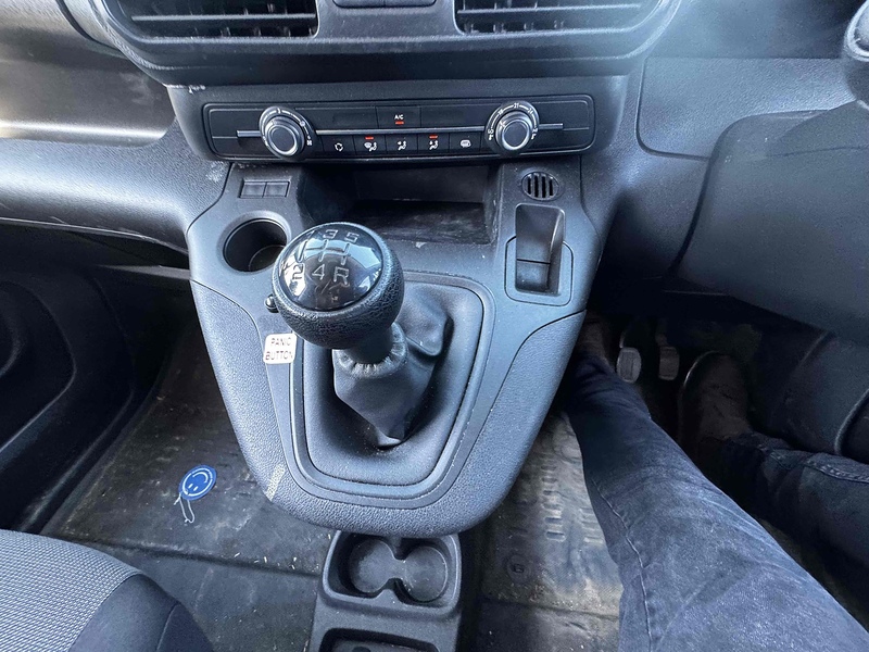 Peugeot BlueHDi 950 S Panel Van 1.5 Manual Diesel Panel Van Manual Diesel Panel Van Manual Diesel