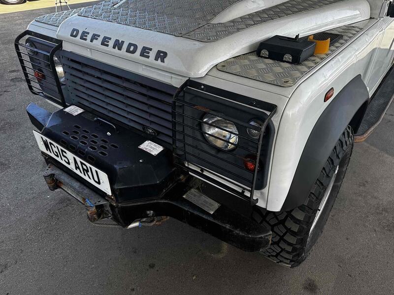 Land Rover 2.2 TDCi Hard Top SUV 3dr Diesel Manual 4WD MWB Euro 5 (122 ps) SUV Manual Diesel