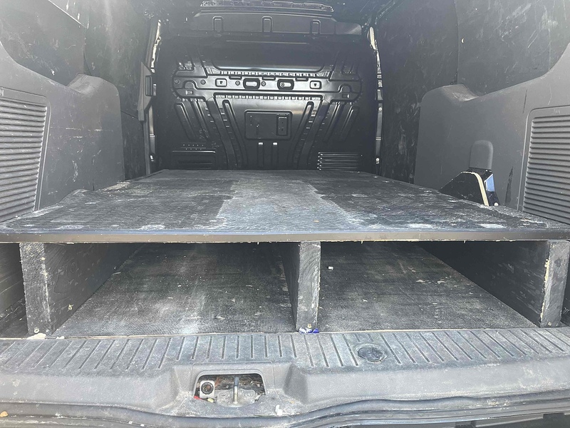 Ford 1.5 240 EcoBlue Limited Panel Van 5dr Diesel Auto L2 Euro 6 (s/s) (120 ps) Panel Van Automatic Diesel