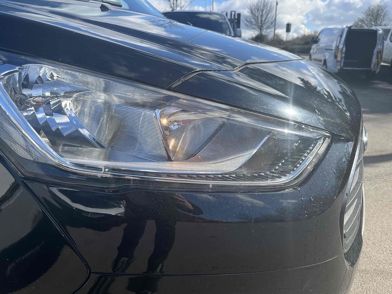 Ford 1.5 240 EcoBlue Limited Panel Van 5dr Diesel Auto L2 Euro 6 (s/s) (120 ps) Panel Van Automatic Diesel