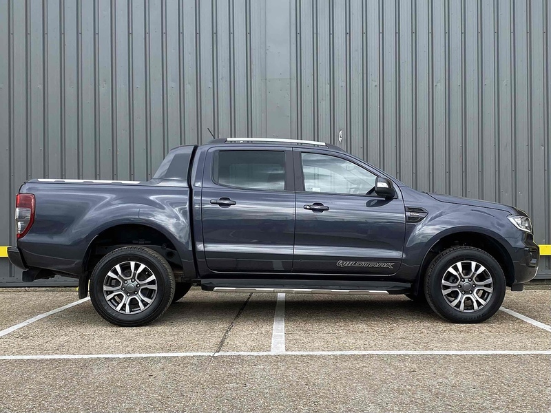 Ford 2.0 EcoBlue Wildtrak Pickup Double Cab 4dr Diesel Auto 4WD Euro 6 (s/s) (213 ps) Pickup Automatic Diesel Pickup Automatic Diesel