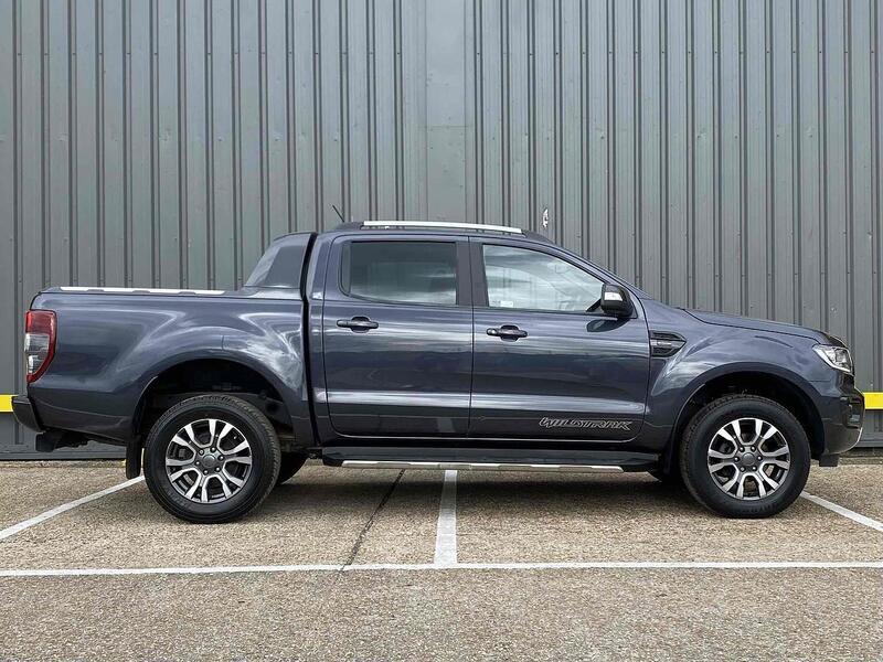 Ford 2.0 EcoBlue Wildtrak Pickup Double Cab 4dr Diesel Auto 4WD Euro 6 (s/s) (213 ps) Pickup Automatic Diesel Pickup Automatic Diesel