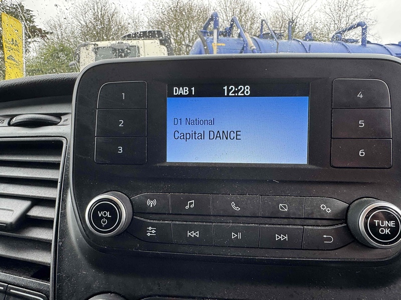 Ford 2.0 350 EcoBlue Leader Panel Van 5dr Diesel Manual RWD L3 H3 Euro 6 (s/s) (130 ps) Panel Van Manual Diesel