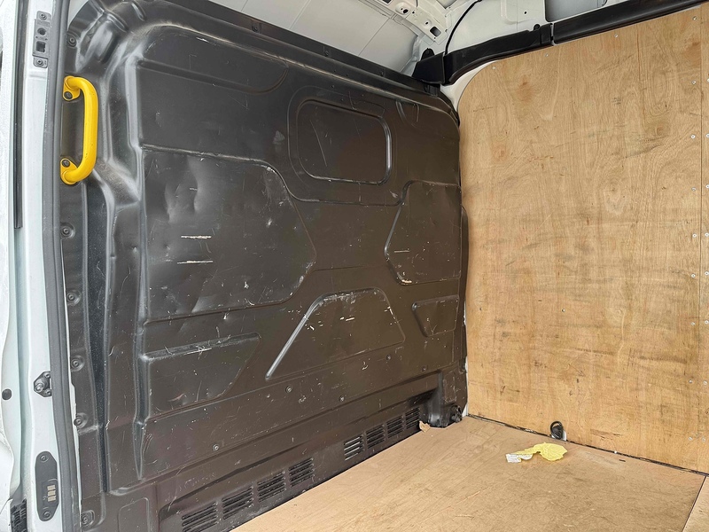 Ford 2.0 350 EcoBlue Leader Panel Van 5dr Diesel Manual RWD L3 H3 Euro 6 (s/s) (130 ps) Panel Van Manual Diesel