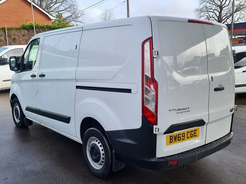 Ford 300 EcoBlue Leader Panel Van 2.0 Manual Diesel