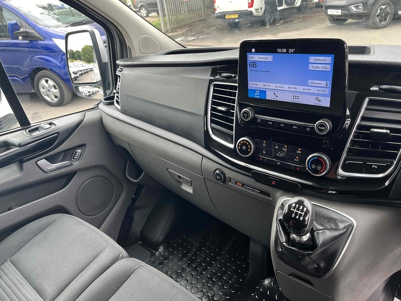 Ford 280 EcoBlue Limited Panel Van 2.0 Manual Diesel Panel Van Manual Diesel