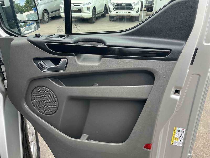 Ford 280 EcoBlue Limited Panel Van 2.0 Manual Diesel Panel Van Manual Diesel