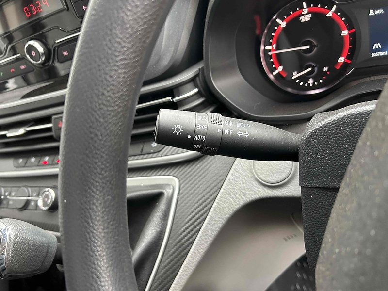 MAXUS D20 Panel Van 2.0 Manual Diesel Panel Van Manual Diesel Panel Van Manual Diesel