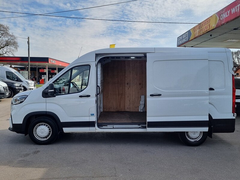 MAXUS D20 Panel Van 2.0 Manual Diesel Panel Van Manual Diesel Panel Van Manual Diesel