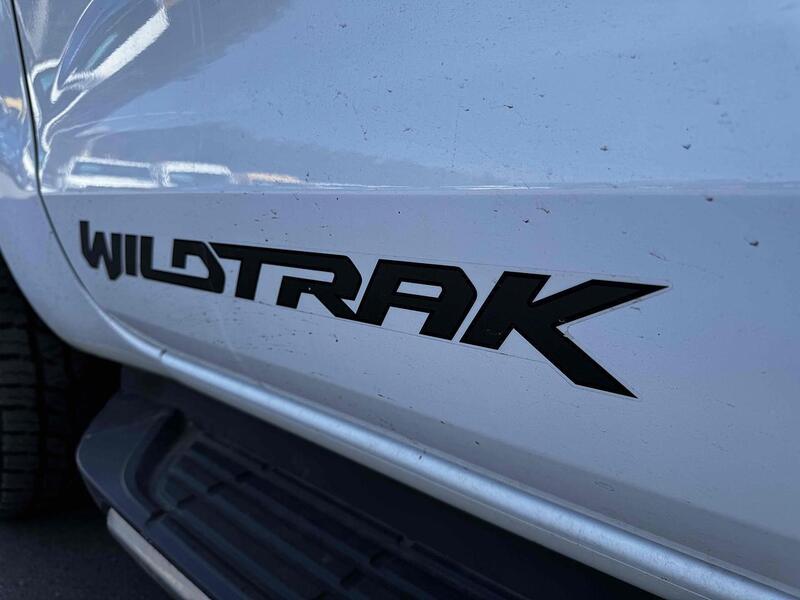 Ford 3.2 TDCi Wildtrak Pickup Double Cab 4dr Diesel Auto 4WD Euro 5 (200 ps) Pickup Automatic Diesel Pickup Automatic Diesel