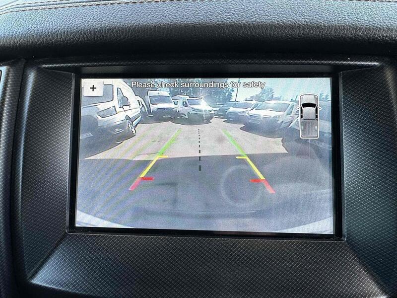 Ford 3.2 TDCi Wildtrak Pickup Double Cab 4dr Diesel Auto 4WD Euro 5 (200 ps) Pickup Automatic Diesel Pickup Automatic Diesel