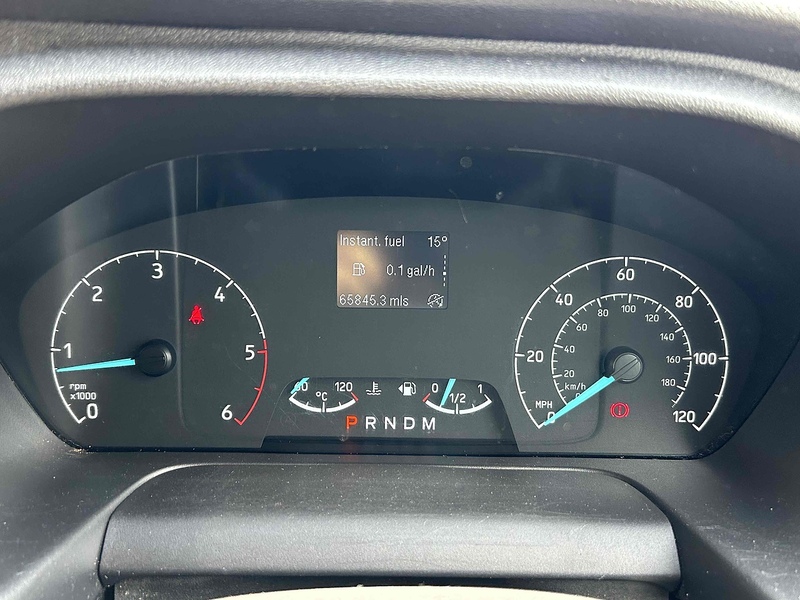 Ford 320 EcoBlue Limited Combi Van 2.0 Automatic Diesel Combi Van Automatic Diesel Combi Van Automatic Diesel Combi Van Automatic Diesel