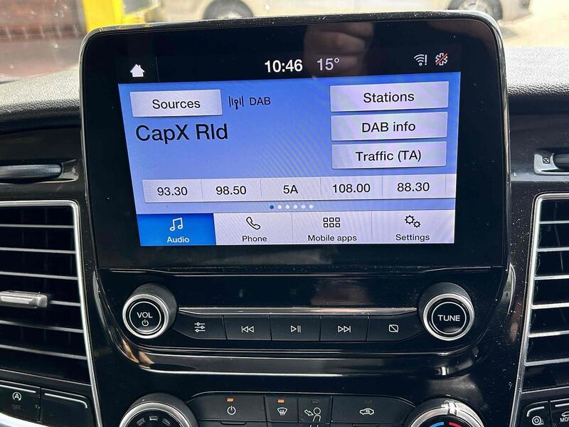 Ford 320 EcoBlue Limited Combi Van 2.0 Automatic Diesel Combi Van Automatic Diesel Combi Van Automatic Diesel Combi Van Automatic Diesel