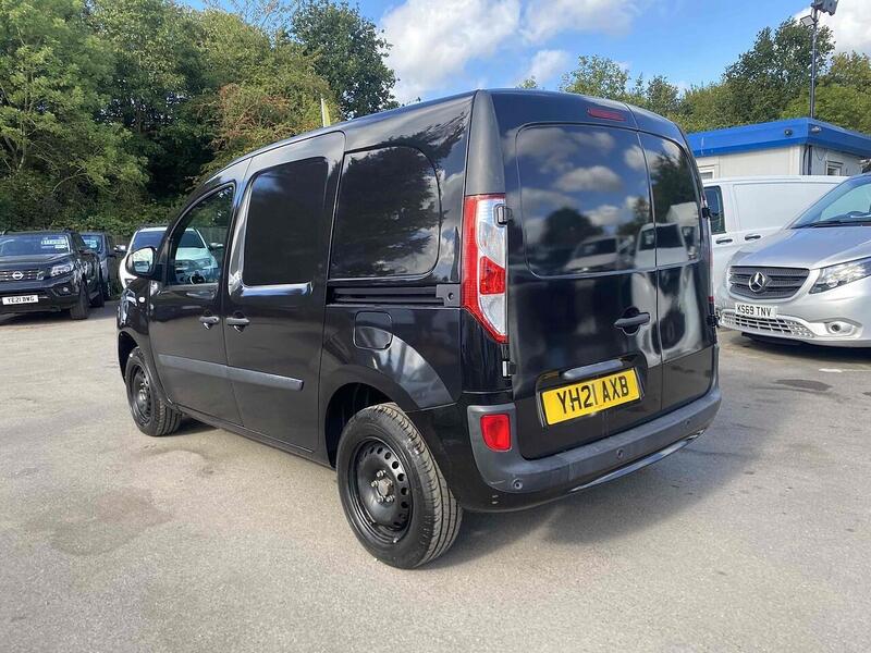 Renault ZE ML20 33kWh Business+ Panel Van 4dr Electric Auto MWB (i) (60 ps) Panel Van Automatic Electric