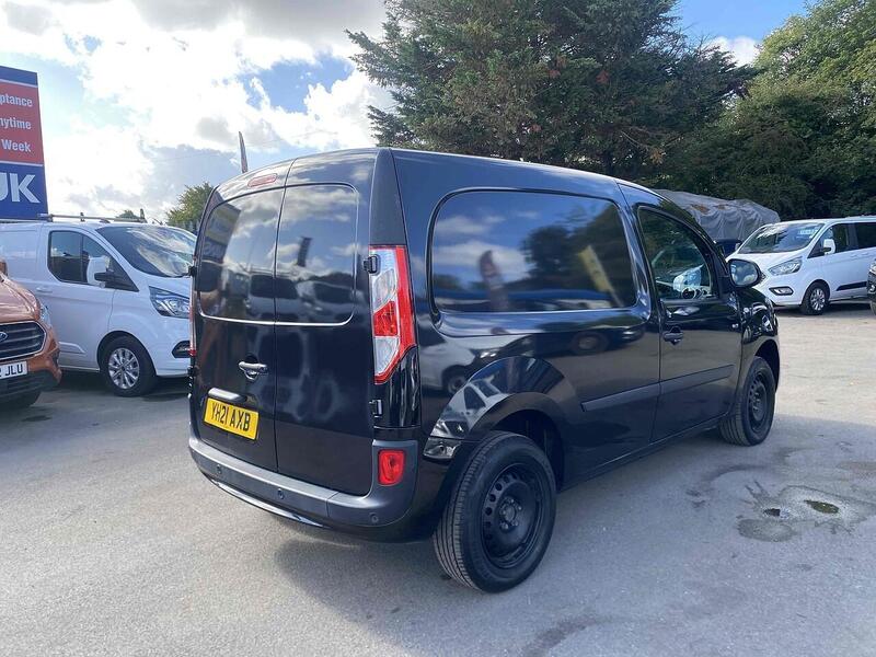 Renault ZE ML20 33kWh Business+ Panel Van 4dr Electric Auto MWB (i) (60 ps) Panel Van Automatic Electric