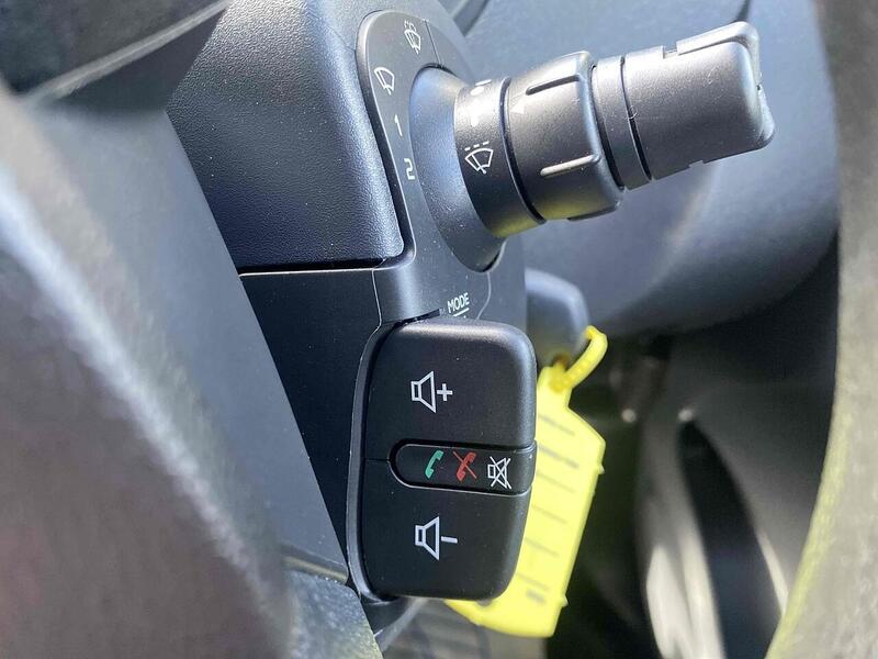 Renault ZE ML20 33kWh Business+ Panel Van 4dr Electric Auto MWB (i) (60 ps) Panel Van Automatic Electric