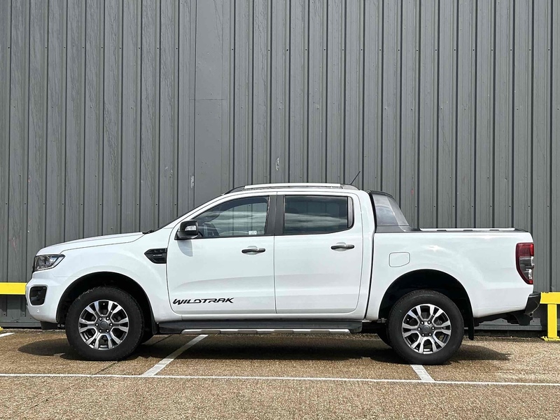 Ford 2.0 EcoBlue Wildtrak Pickup Double Cab 4dr Diesel Auto 4WD Euro 6 (s/s) (213 ps)