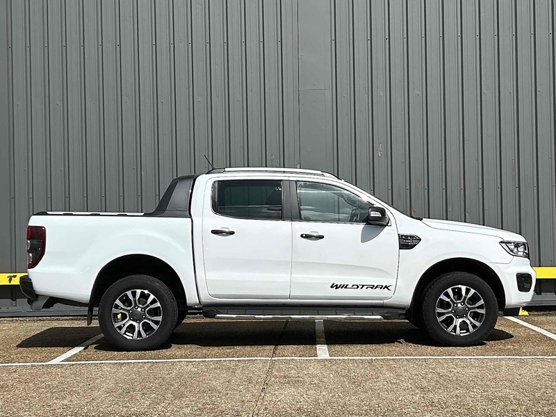 Ford 2.0 EcoBlue Wildtrak Pickup Double Cab 4dr Diesel Auto 4WD Euro 6 (s/s) (213 ps)