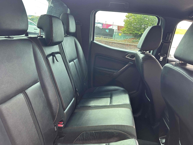 Ford 2.0 EcoBlue Wildtrak Pickup Double Cab 4dr Diesel Auto 4WD Euro 6 (s/s) (213 ps)