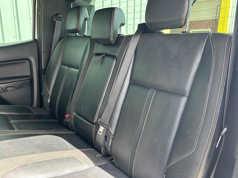 Ford 2.0 EcoBlue Wildtrak Pickup Double Cab 4dr Diesel Auto 4WD Euro 6 (s/s) (213 ps)