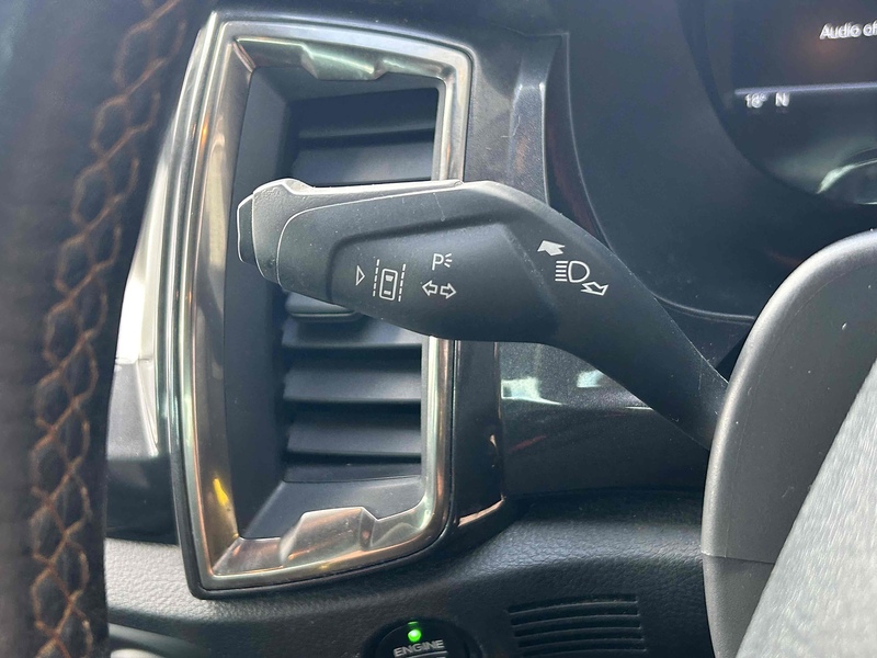 Ford 2.0 EcoBlue Wildtrak Pickup Double Cab 4dr Diesel Auto 4WD Euro 6 (s/s) (213 ps)