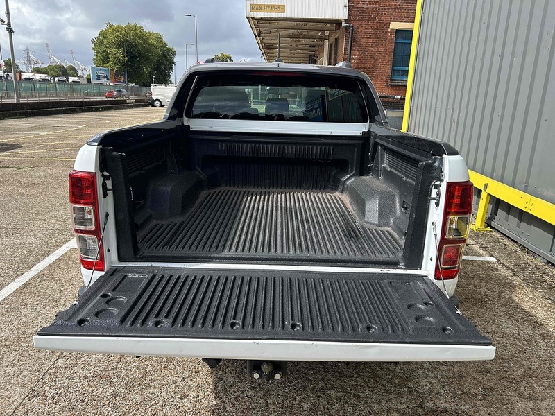 Ford 2.0 EcoBlue Wildtrak Pickup Double Cab 4dr Diesel Auto 4WD Euro 6 (s/s) (213 ps)