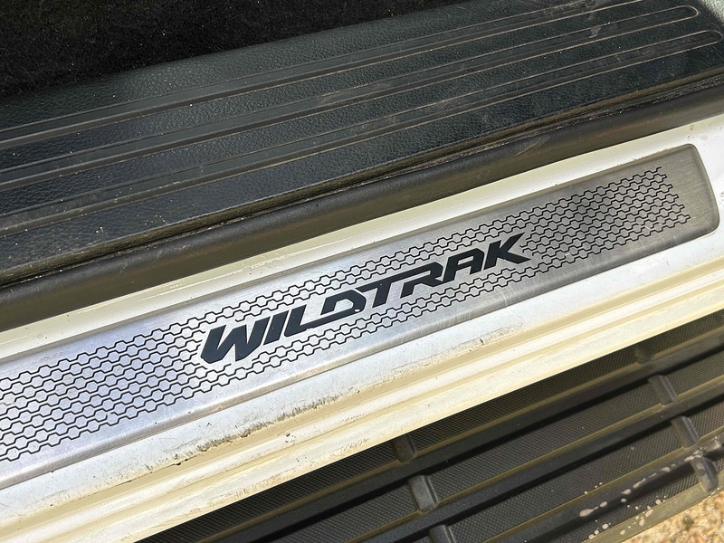 Ford 2.0 EcoBlue Wildtrak Pickup Double Cab 4dr Diesel Auto 4WD Euro 6 (s/s) (213 ps)