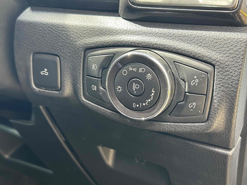 Ford 2.0 EcoBlue Wildtrak Pickup Double Cab 4dr Diesel Auto 4WD Euro 6 (s/s) (213 ps)