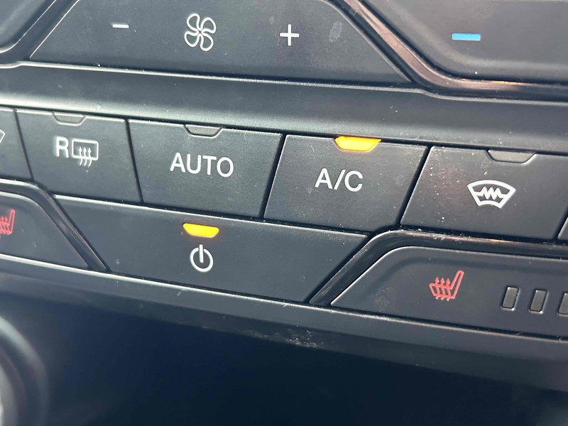 Ford 2.0 EcoBlue Wildtrak Pickup Double Cab 4dr Diesel Auto 4WD Euro 6 (s/s) (213 ps)