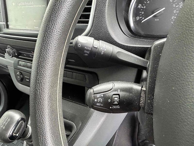 Vauxhall 2.0 Turbo D 3100 Sportive Panel Van 5dr Diesel Manual L2 H1 Euro 6 (s/s) (145 ps) Panel Van Manual Diesel