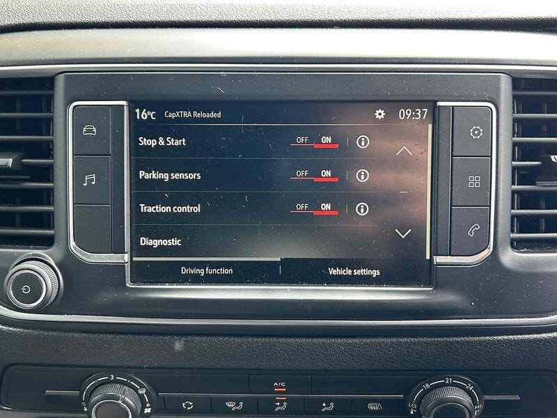 Vauxhall 2.0 Turbo D 3100 Sportive Panel Van 5dr Diesel Manual L2 H1 Euro 6 (s/s) (145 ps) Panel Van Manual Diesel