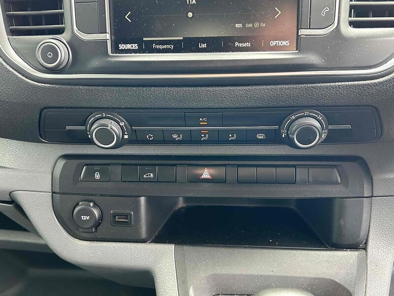 Vauxhall 2.0 Turbo D 3100 Sportive Panel Van 5dr Diesel Manual L2 H1 Euro 6 (s/s) (145 ps) Panel Van Manual Diesel