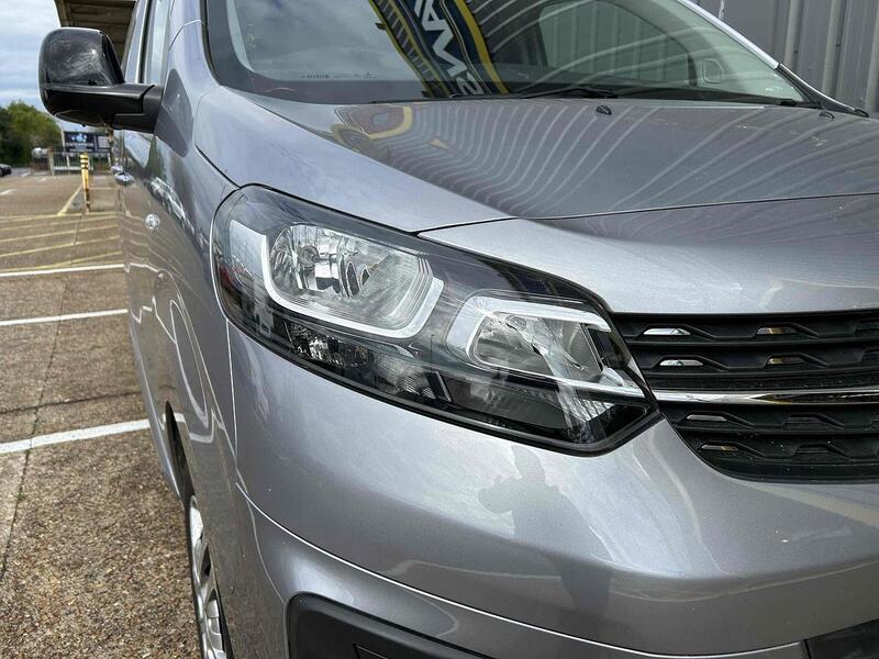 Vauxhall 2.0 Turbo D 3100 Sportive Panel Van 5dr Diesel Manual L2 H1 Euro 6 (s/s) (145 ps) Panel Van Manual Diesel