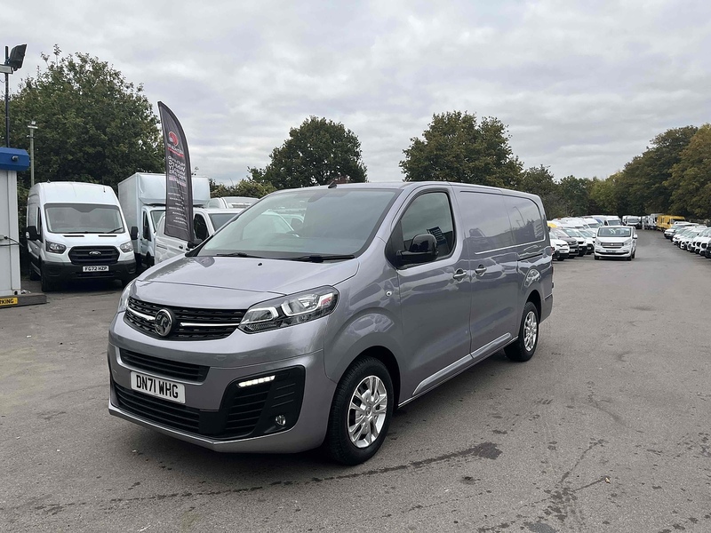 Vauxhall 2.0 Turbo D 3100 Sportive Panel Van 5dr Diesel Manual L2 H1 Euro 6 (s/s) (145 ps) Panel Van Manual Diesel