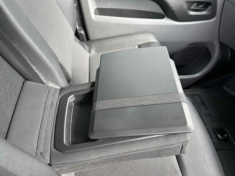 Vauxhall 2.0 Turbo D 3100 Sportive Panel Van 5dr Diesel Manual L2 H1 Euro 6 (s/s) (145 ps) Panel Van Manual Diesel