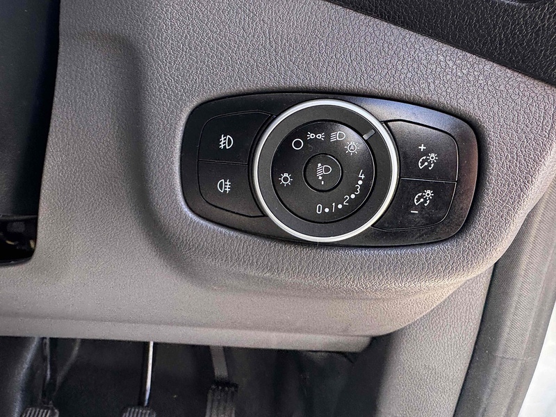 Ford 1.5 200 EcoBlue Limited Panel Van 5dr Diesel Manual L1 Euro 6 (s/s) (120 ps) Panel Van Manual Diesel