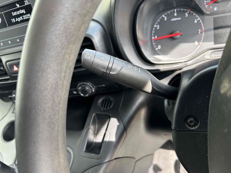 Vauxhall 1.5 Turbo D 2300 Dynamic Panel Van 4dr Diesel Manual L2 H1 Euro 6 (100 ps) Panel Van Manual Diesel