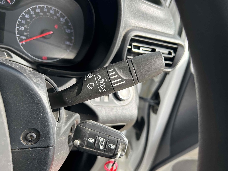 Vauxhall 1.5 Turbo D 2300 Dynamic Panel Van 4dr Diesel Manual L2 H1 Euro 6 (100 ps) Panel Van Manual Diesel