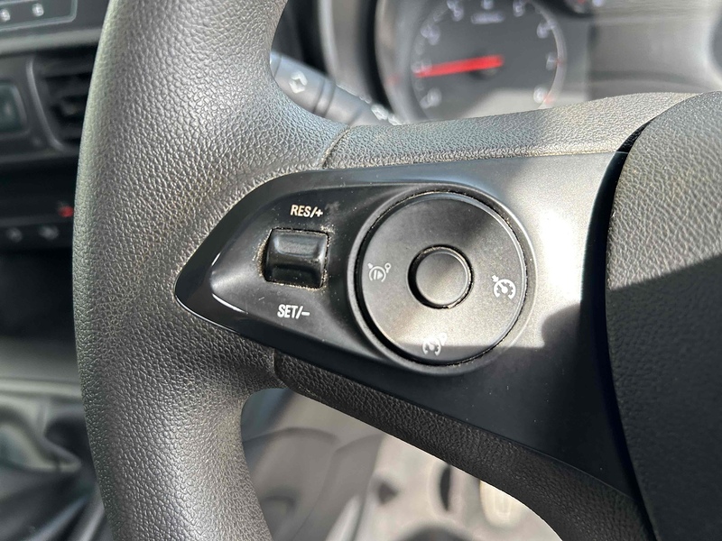 Vauxhall 1.5 Turbo D 2300 Dynamic Panel Van 4dr Diesel Manual L2 H1 Euro 6 (100 ps) Panel Van Manual Diesel