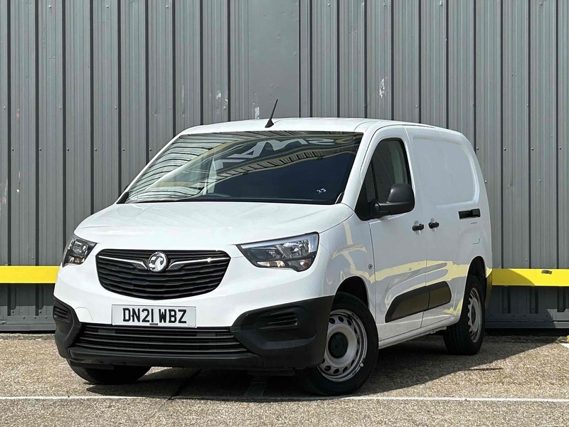 Vauxhall 1.5 Turbo D 2300 Dynamic Panel Van 4dr Diesel Manual L2 H1 Euro 6 (100 ps) Panel Van Manual Diesel