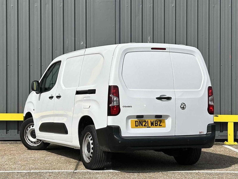 Vauxhall 1.5 Turbo D 2300 Dynamic Panel Van 4dr Diesel Manual L2 H1 Euro 6 (100 ps) Panel Van Manual Diesel