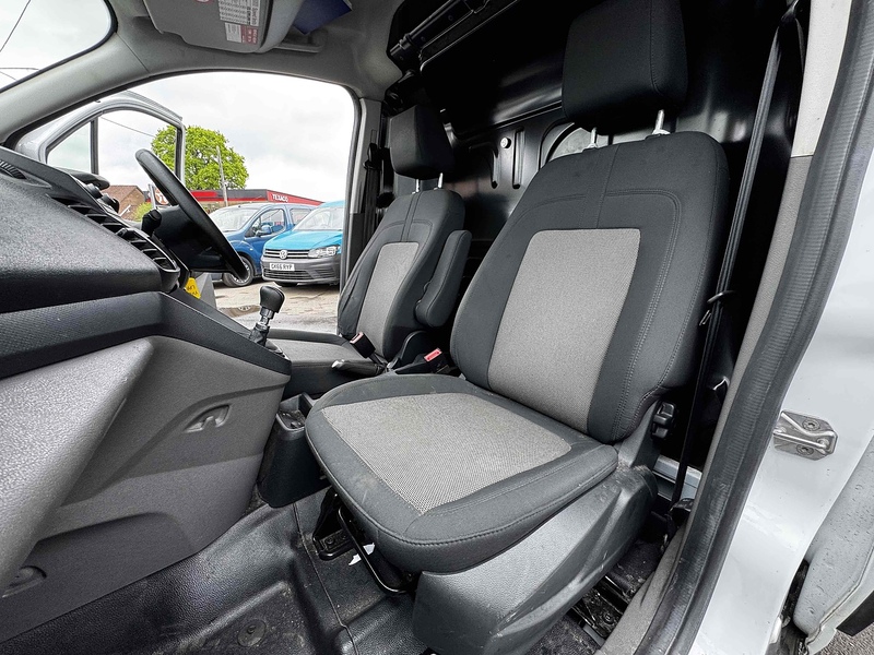 Ford 1.5 240 EcoBlue L2 Euro 6 (s/s) 5dr Panel Van Manual Diesel