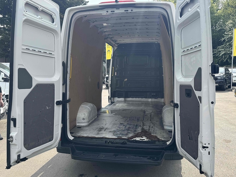 MAN 2.0 3140d Panel Van 5dr Diesel Manual FWD LWB High Roof Euro 6 (s/s) (140 ps) Panel Van Manual Diesel