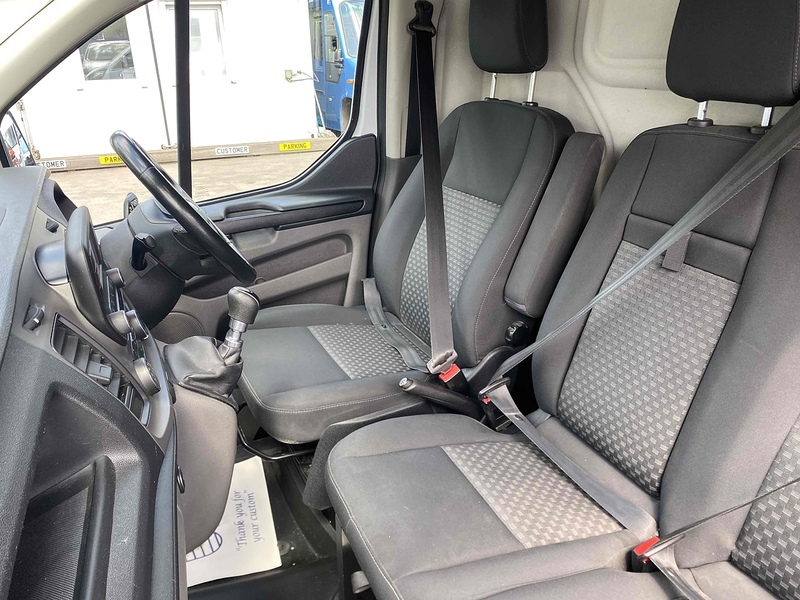 Ford 300 EcoBlue Trend Panel Van 2.0 Manual Diesel