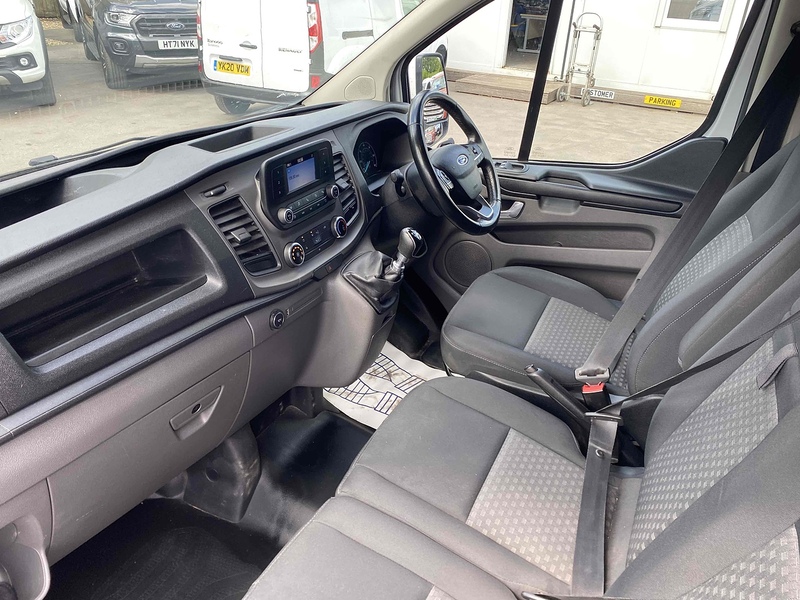 Ford 300 EcoBlue Trend Panel Van 2.0 Manual Diesel