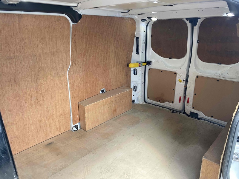 Ford 300 EcoBlue Trend Panel Van 2.0 Manual Diesel