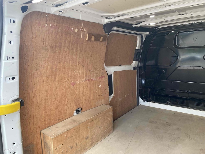 Ford 300 EcoBlue Trend Panel Van 2.0 Manual Diesel