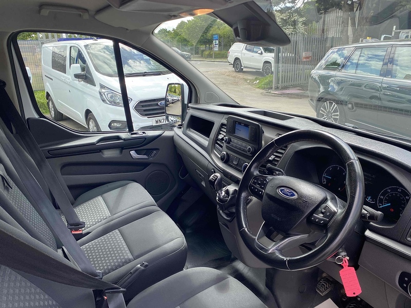 Ford 300 EcoBlue Trend Panel Van 2.0 Manual Diesel